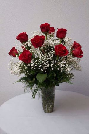 Picture for category Roses in Vase Pick Up